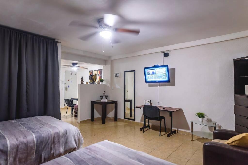 Departamento Comodo Centrico Tv Ac Wifi Cocina Parking, Letra C Ciudad Valles Exterior photo